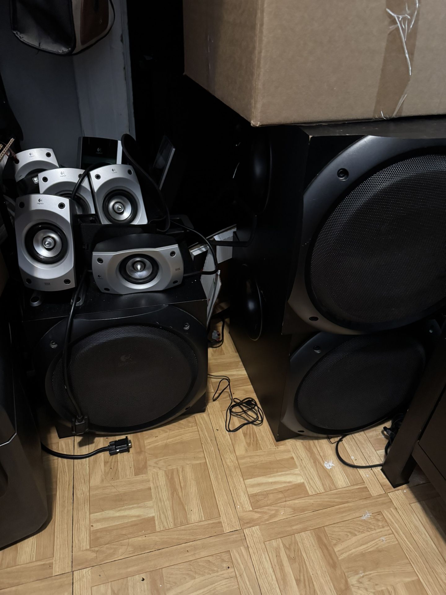 Logitech Z5500 Lot 