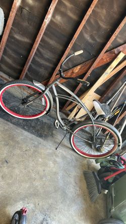 Huffy beach cruiser