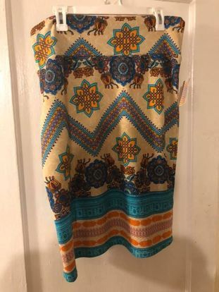 Bohemian Lula Roe “Cassie” Pencil Skirt size XL NWT Pet Free/Smoke Free