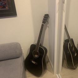 Guitar Savannah