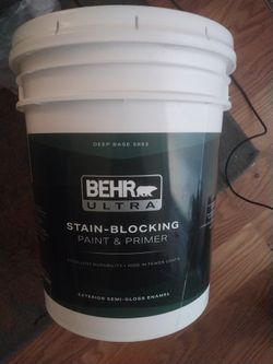 BEHR PREMIUM PLUS ULTRA Exterior Paint