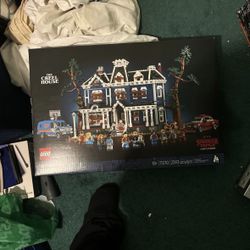 Lego Stranger Things Creel House 11370 (BRAND NEW SEALED)