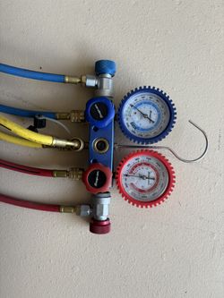 Snap On AC gauges an Dye Injector