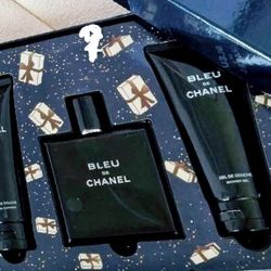 Bleu Chanel Set