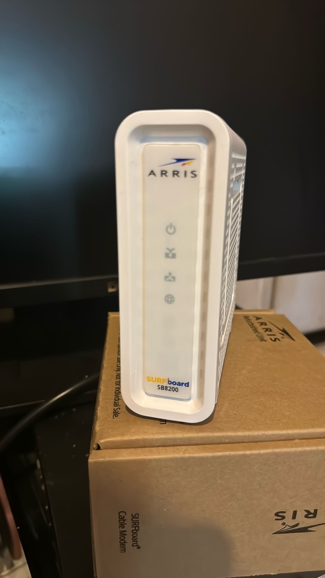 ARRIS SURFboard SB8200 Cable