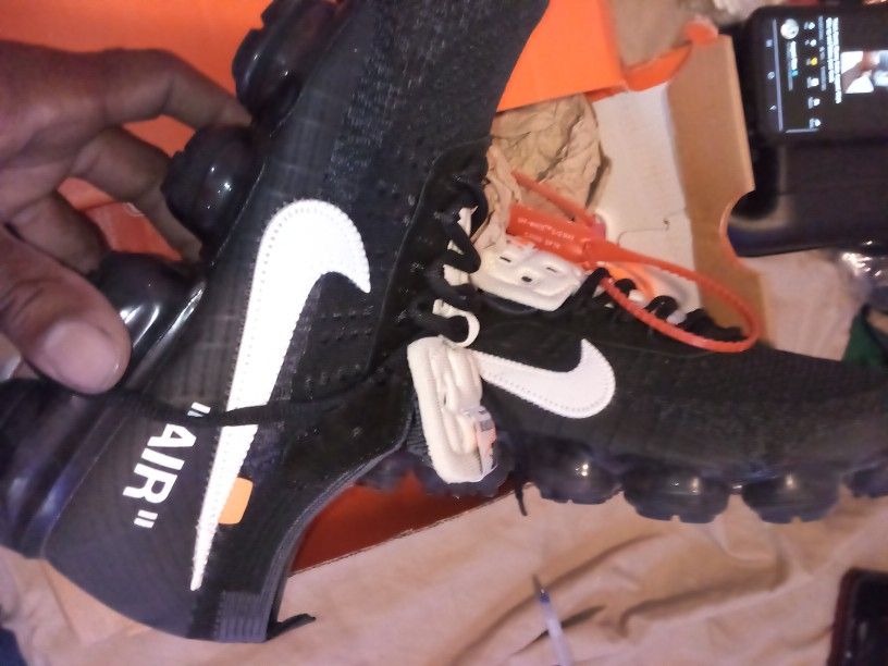 Nike Vapormax Shoes Sz 8,8.5,9.5 N 11$140ea
