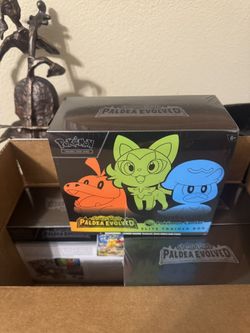 Pokemon Center Paldea Evolved Elite Trainer Box