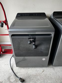 Whirlpool Washer Dryer set