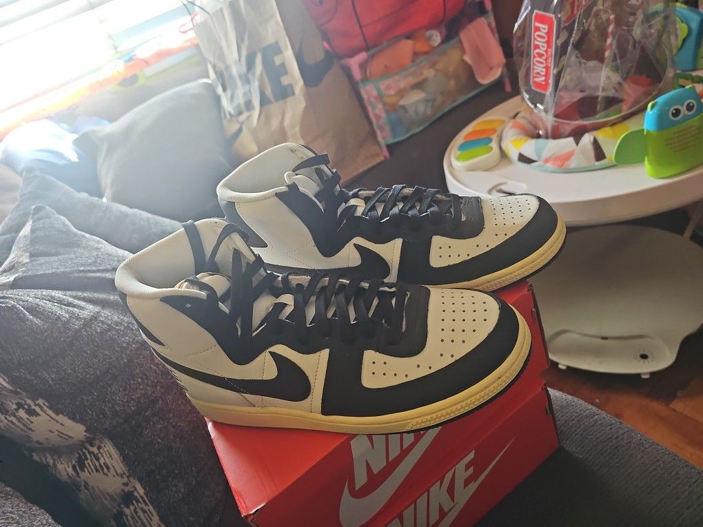 NIKE TERMINATOR HIGH PRM