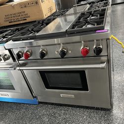 Stainless Steel Wolf 36 Inch Gas Range With 4 Burners
