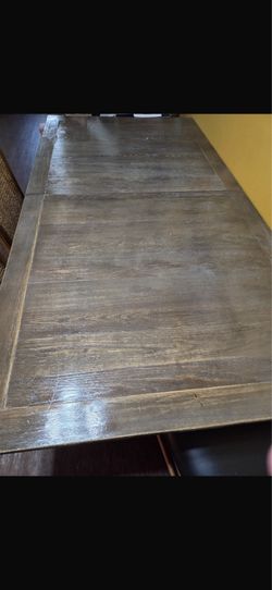 Free table to pick up today