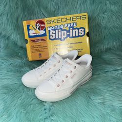 NIB Skechers Womens Arch Fit Arcade-Catch Ya Ther Hands Free Slip-ins size 9