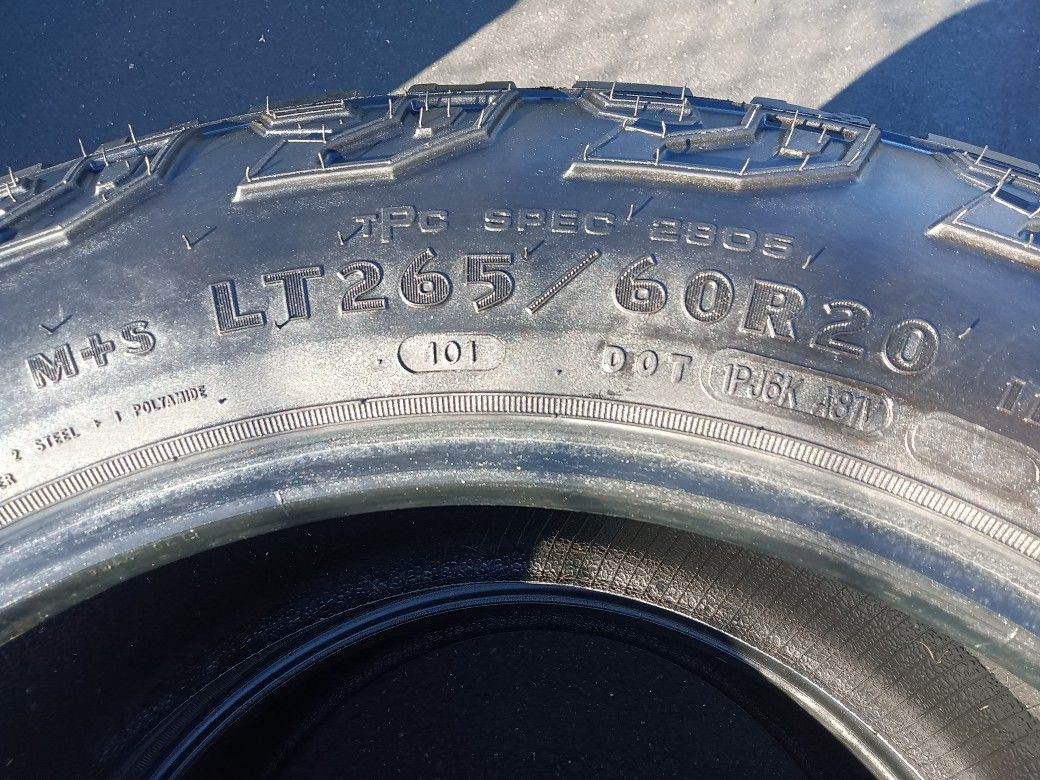 2 Llantas Lt 265 60 R20 Goodyear Wrangler Territory 