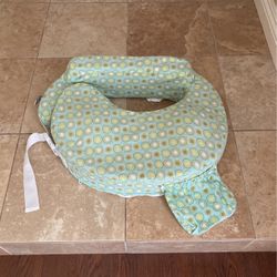 My Brest Friend Nursing Pillow