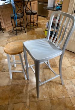 Bar stools wood & metal & leather