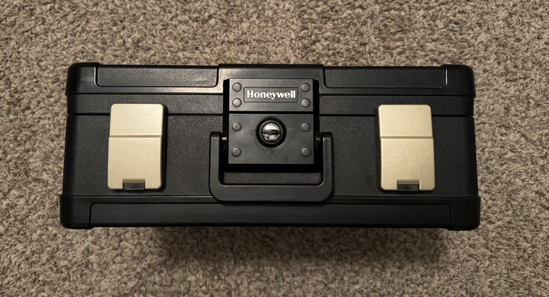 Honeywell Safe