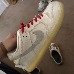 Nike mummy dunks