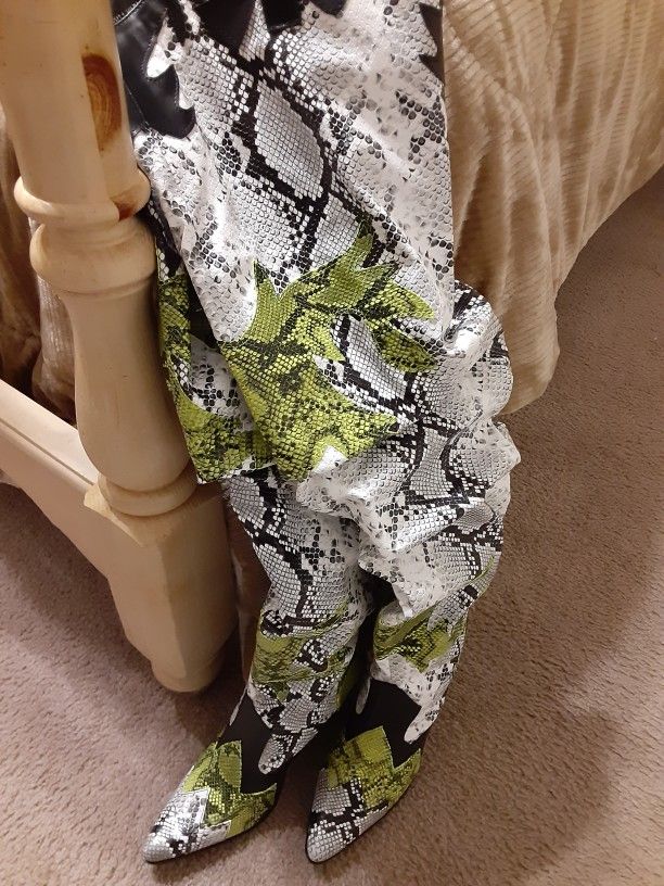 Cape Robbin Hilda Cowboy Boots