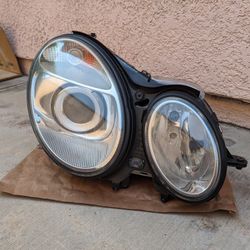 2003-2006 Mercedes Benz W211 E320 E350 E500 AFS HID Xenon Headlight