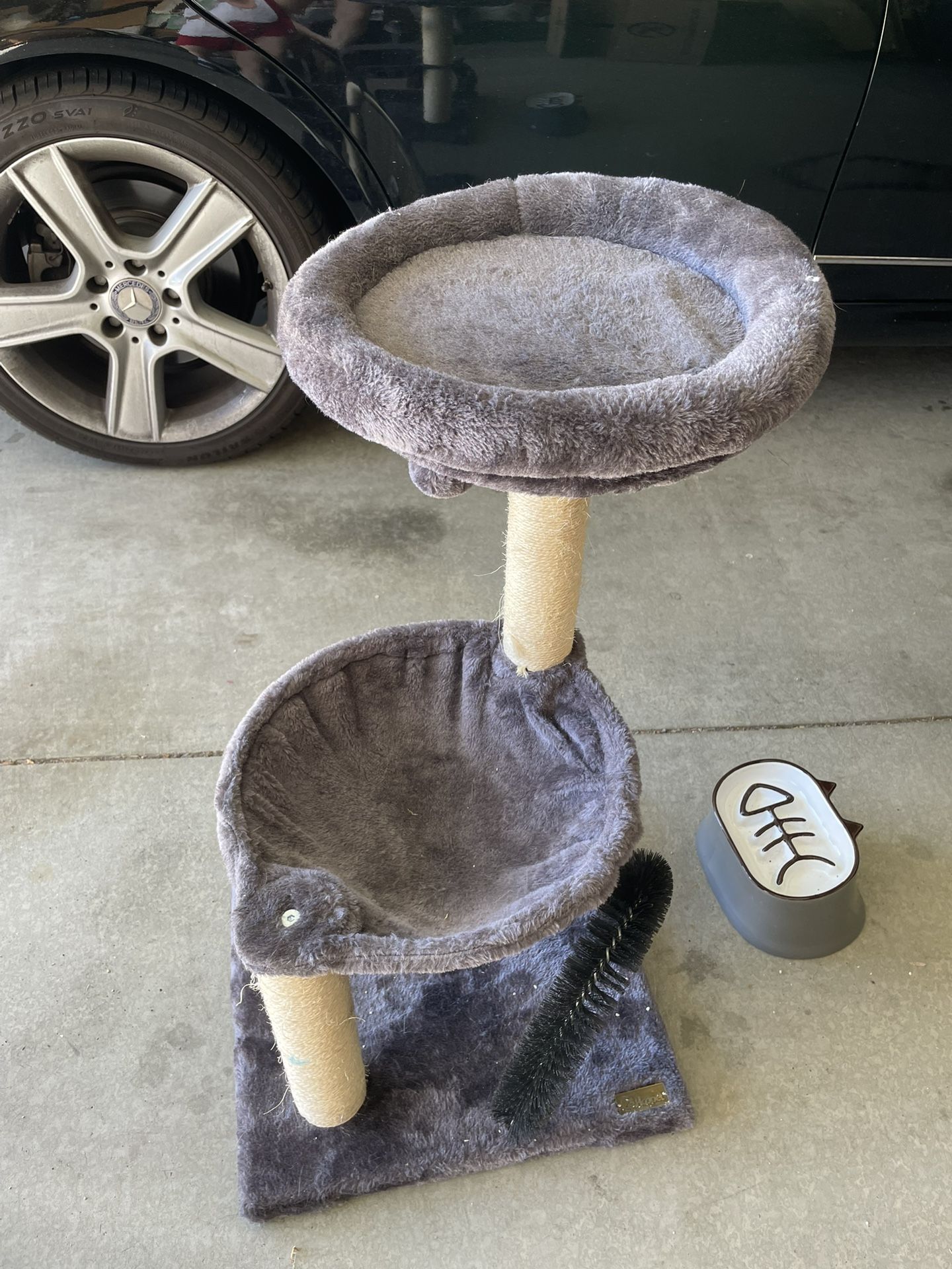 Cat Tower 27.8 Inches