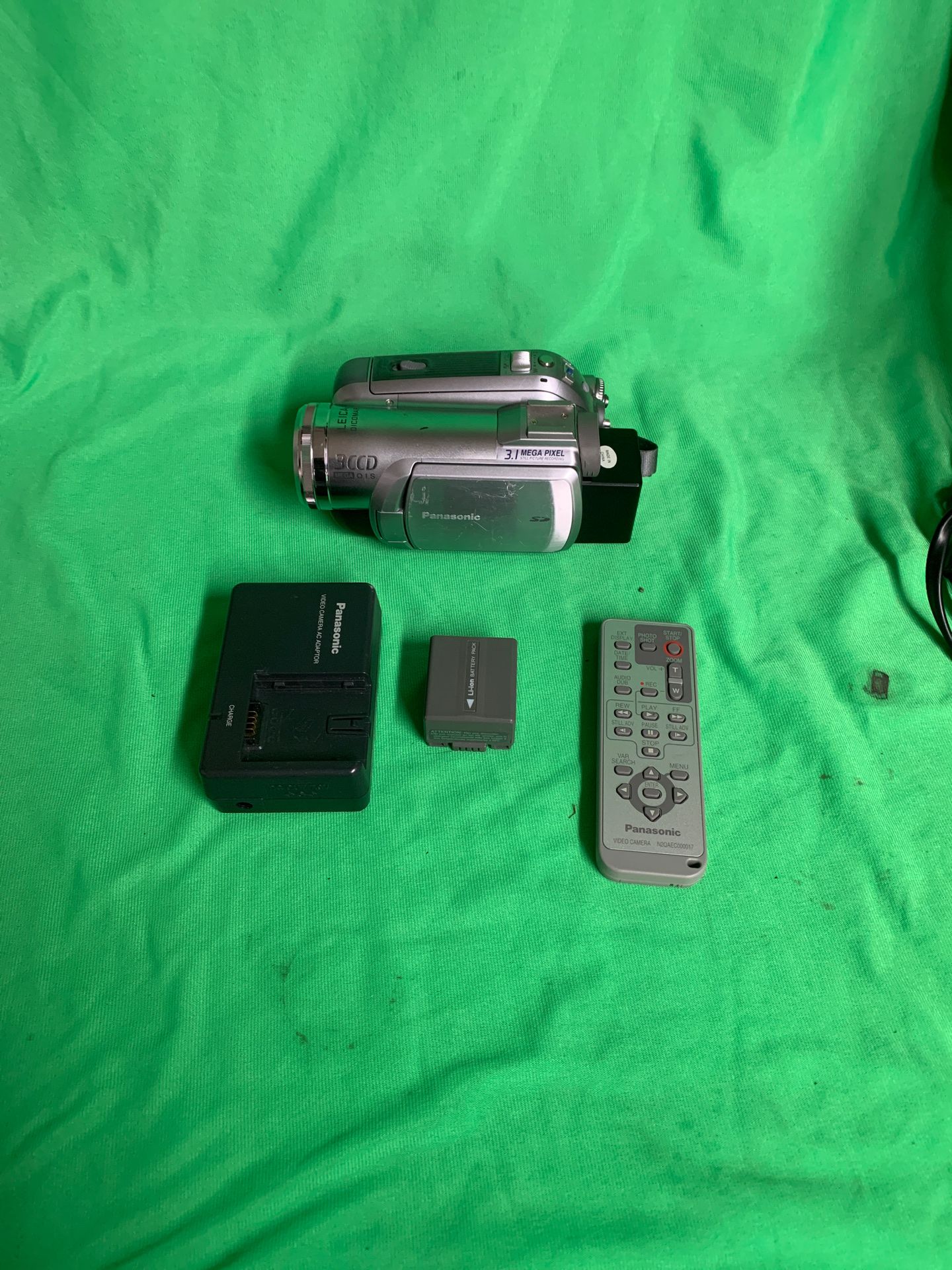 Panasonic pv-gs300 camera