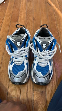 Balenciaga runners