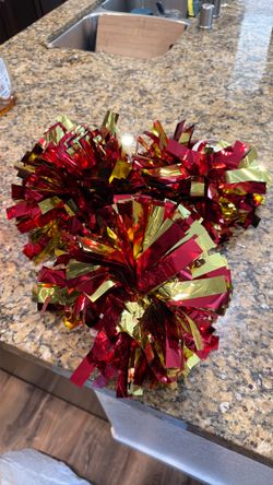 49er color Pom poms