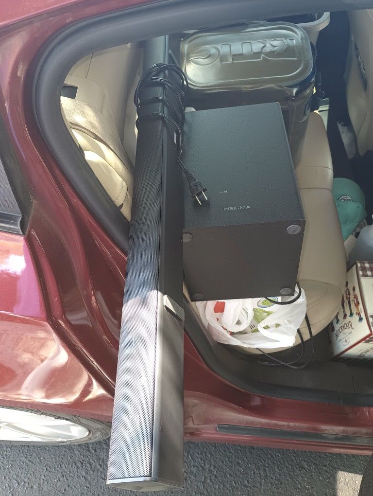 Insignia Soundbar And Subwoofer Setup