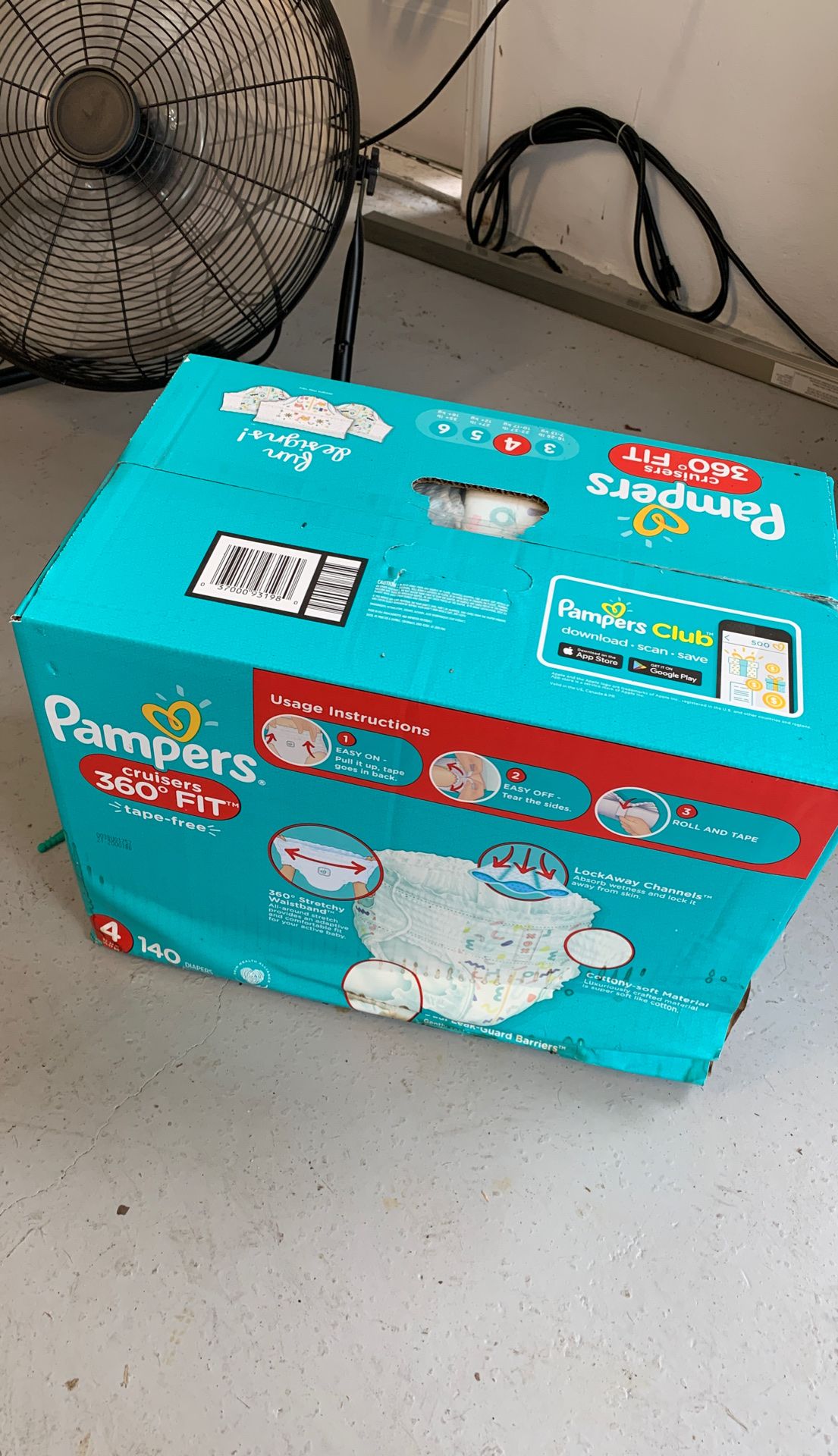 New in box - pampers cruiser 360 diapers size 4