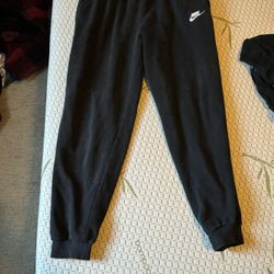 Nike Sweat Pants