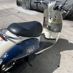 2006 Honda Metropolitan 