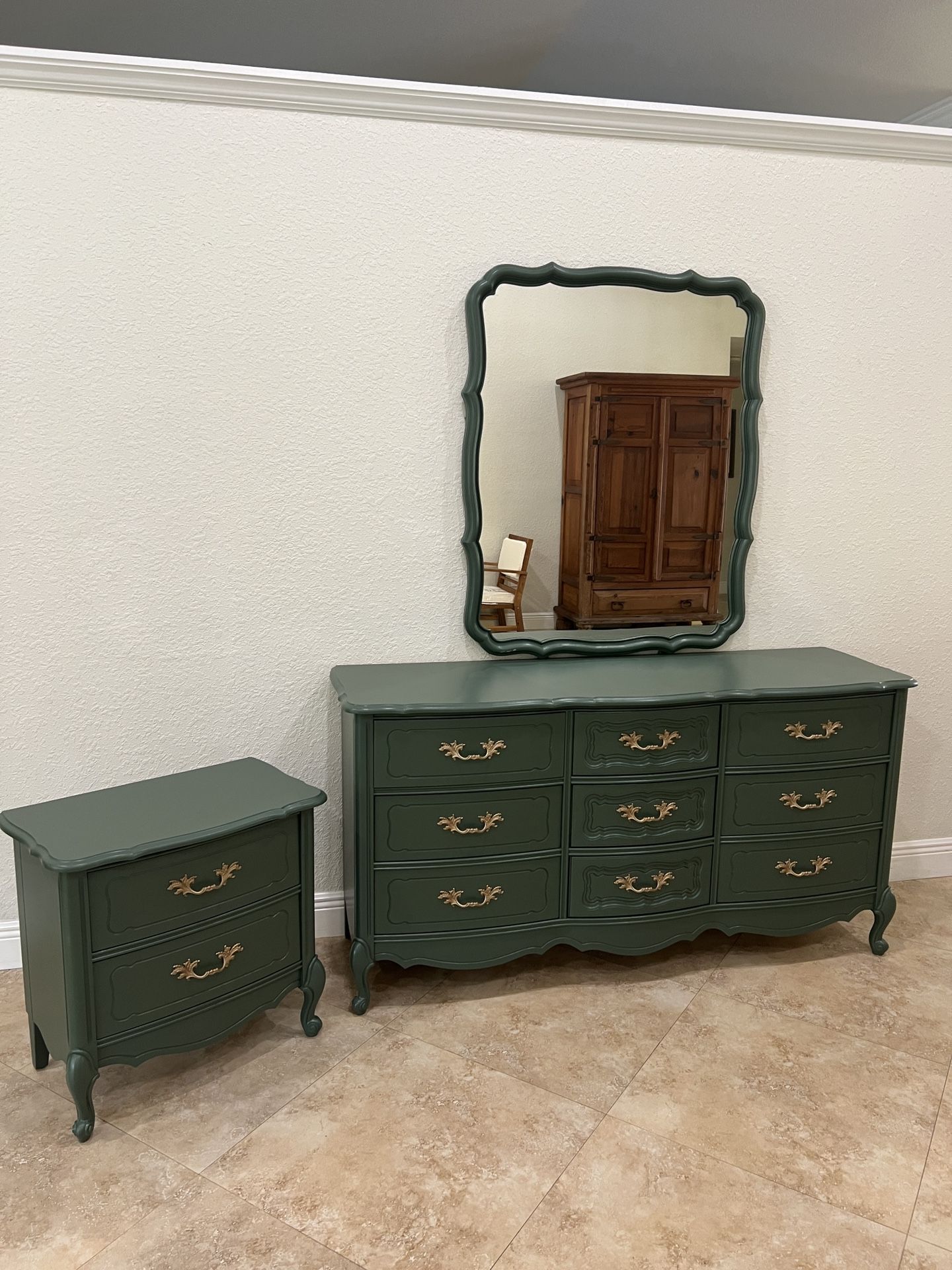 Vintage Wood Dresser, Mirror And Nightstand