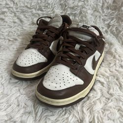 Nike Dunk Low sneakers in off white and cacao brown |7.5 men’s