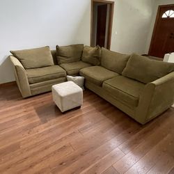 Comfy L Shape, Sectional Sofa Bed Pick Up In Palm Beach Gardens