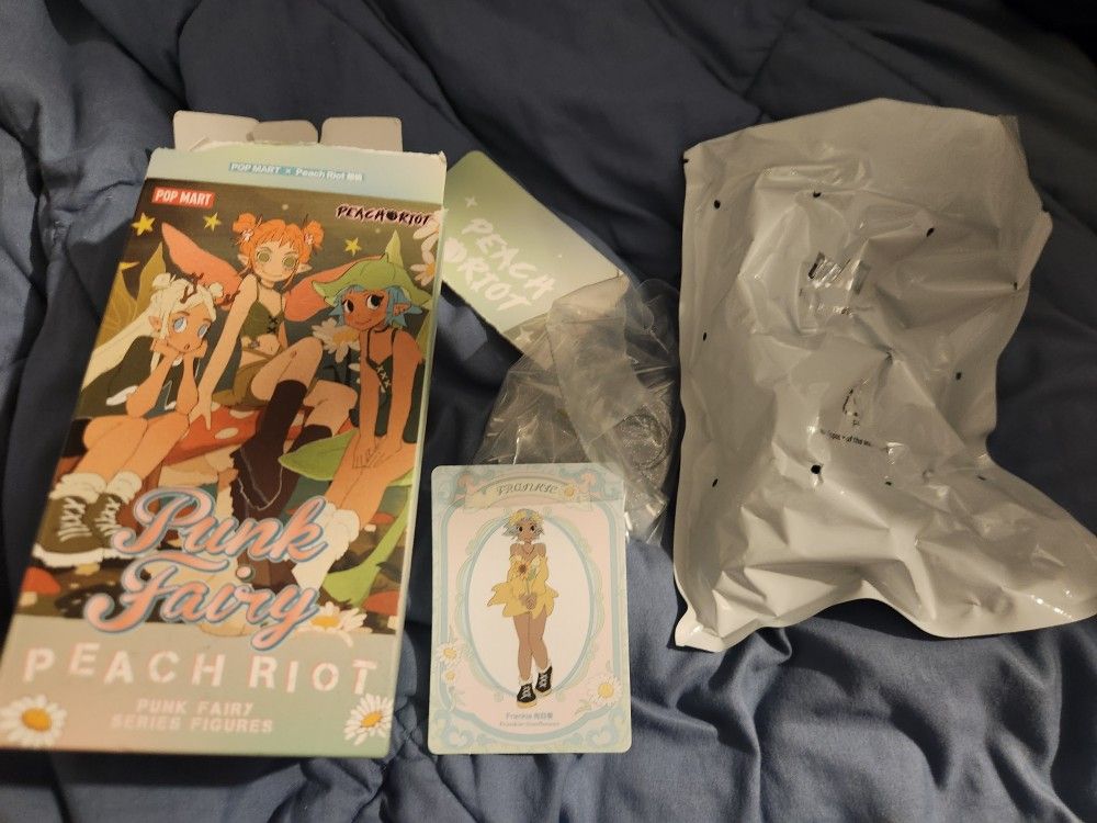 Punk Fairy Peach Riot Figure Open Box