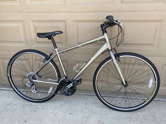 Diamondback Insight Hybrid Bike