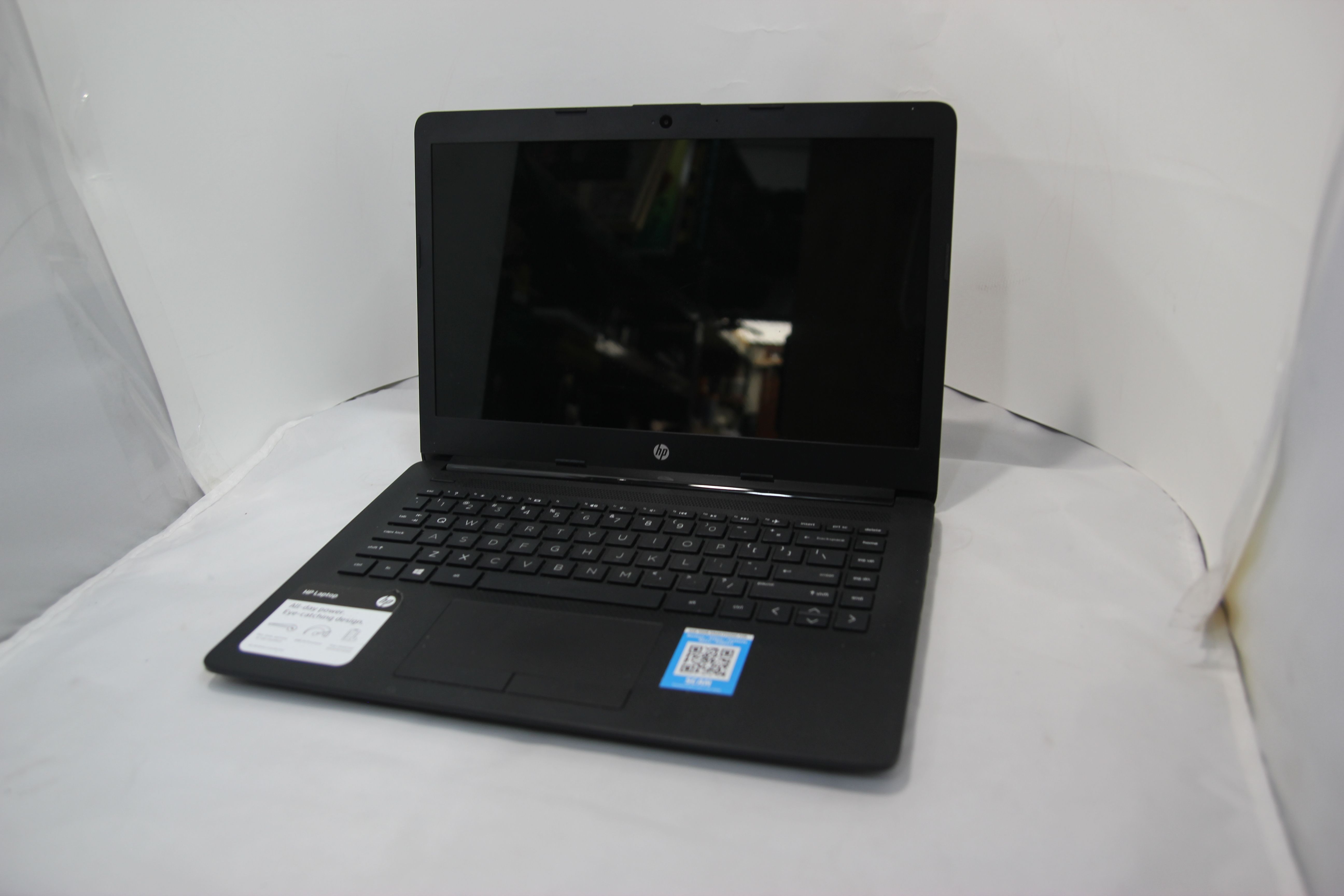 HP 14-cm0020nr Notebook (As is)