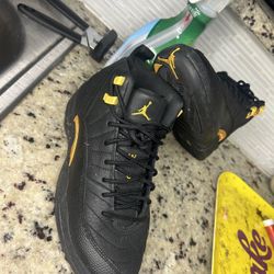 Black Taxi 12s Yellow And Black