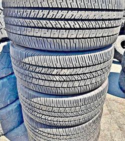 245 55 18 Goodyear tires Con 80% de Vida Las 4