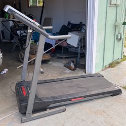 Excellent running machine