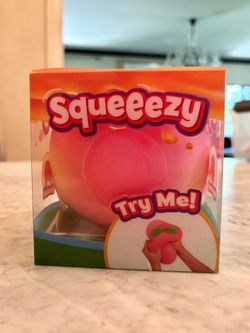 🍑 Viral Sunny Days Jumbo Squeezy Peach – Squishy Toy, Stress Relief Sensory Fun 🍑