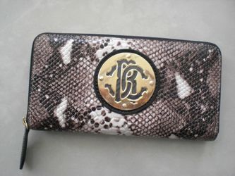 Roberto Cavalli Beautiful Ultra Fashion Burgundy Bag