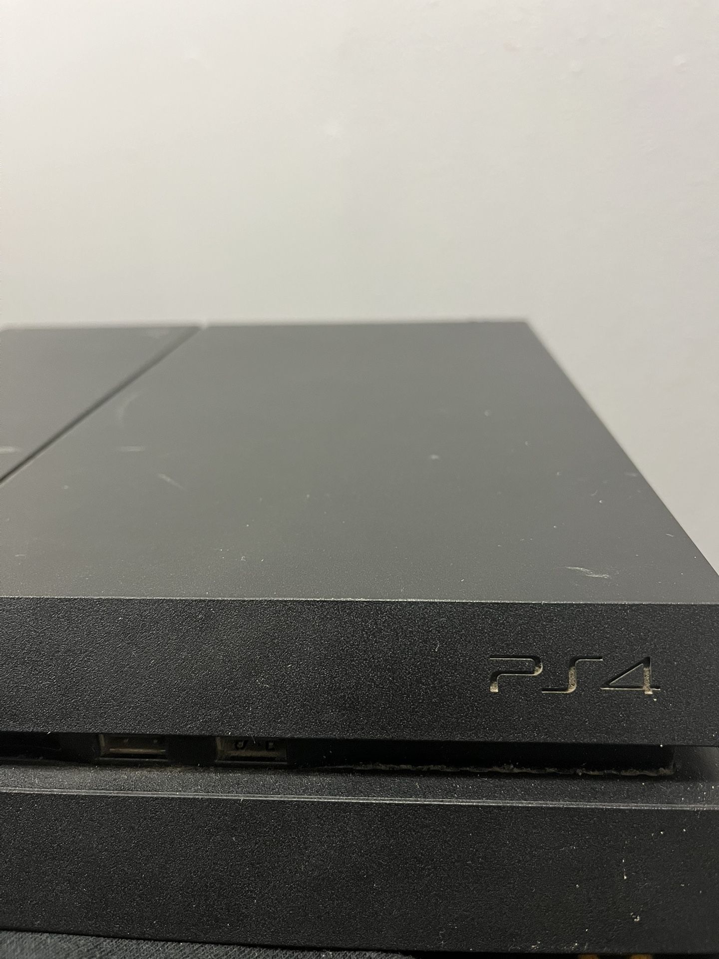 Sony PS4 Console