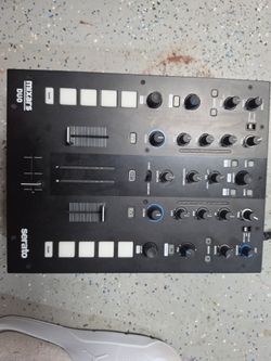 Serato mixars duo mixer