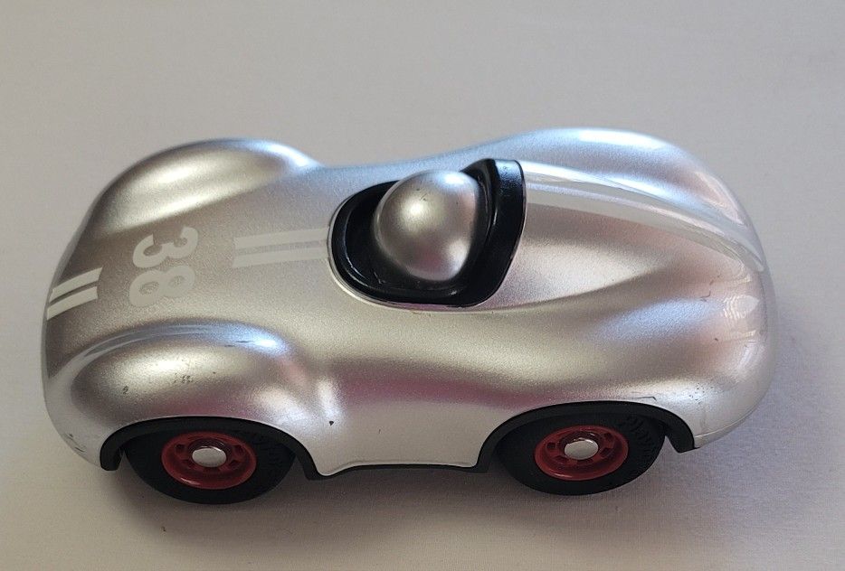 Playforever Racing Car Silver #38 Original 07/2013 PL MNI 704