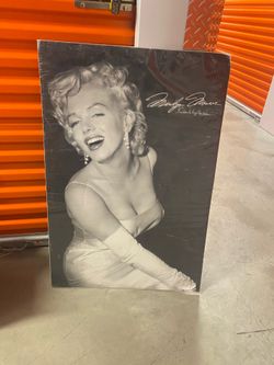 FLASH SALE 07/11/2026!! Marilyn Monroe Iconic Pictures