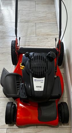 Husqvarna lawnmower  kohler 173cc self propelled