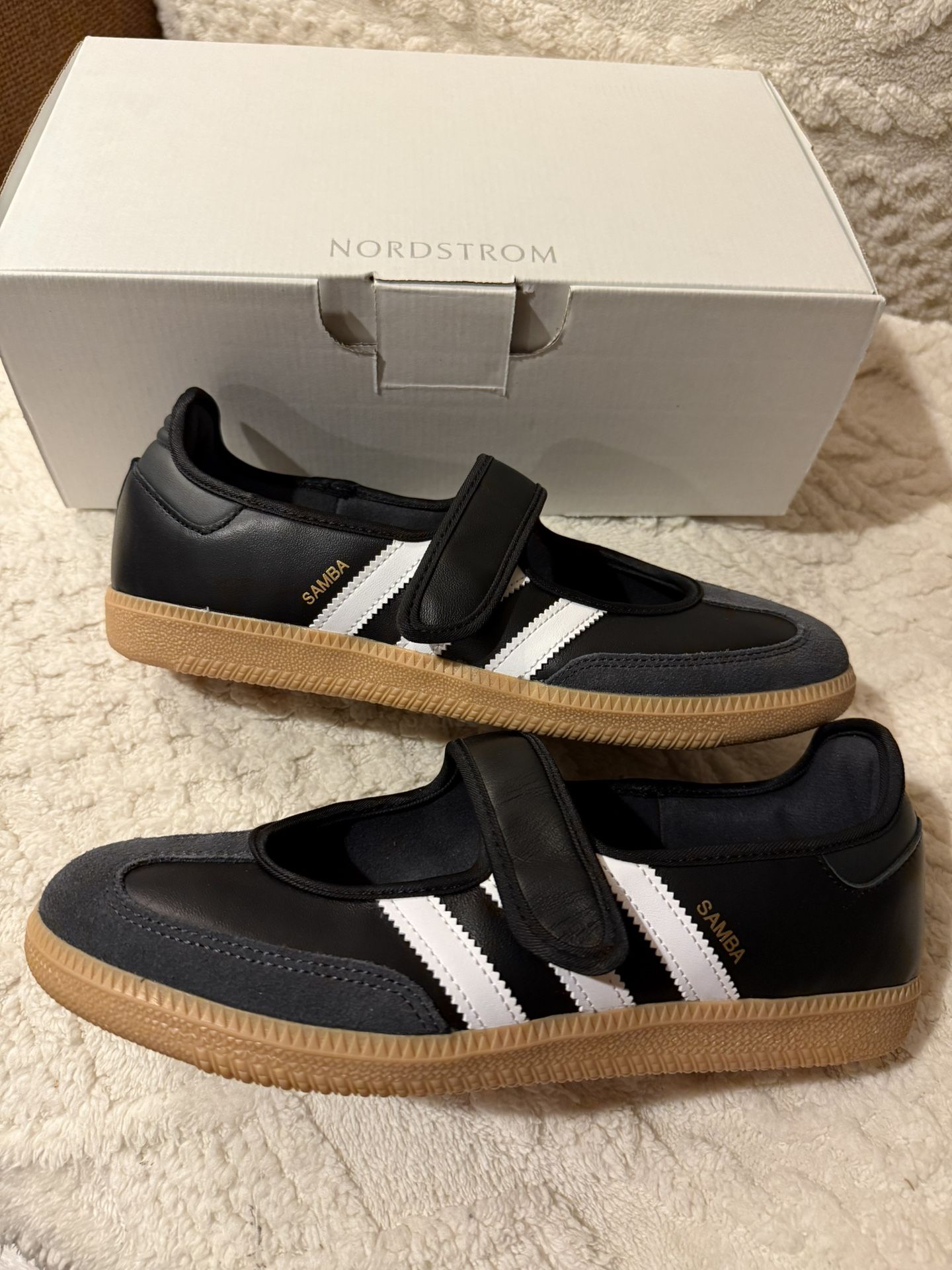 Adidas Womens Samba Jane Black White Gum JQ6445 Women Size’s 9.5 & 10