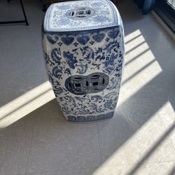 Porcelain Chinese Garden Seat