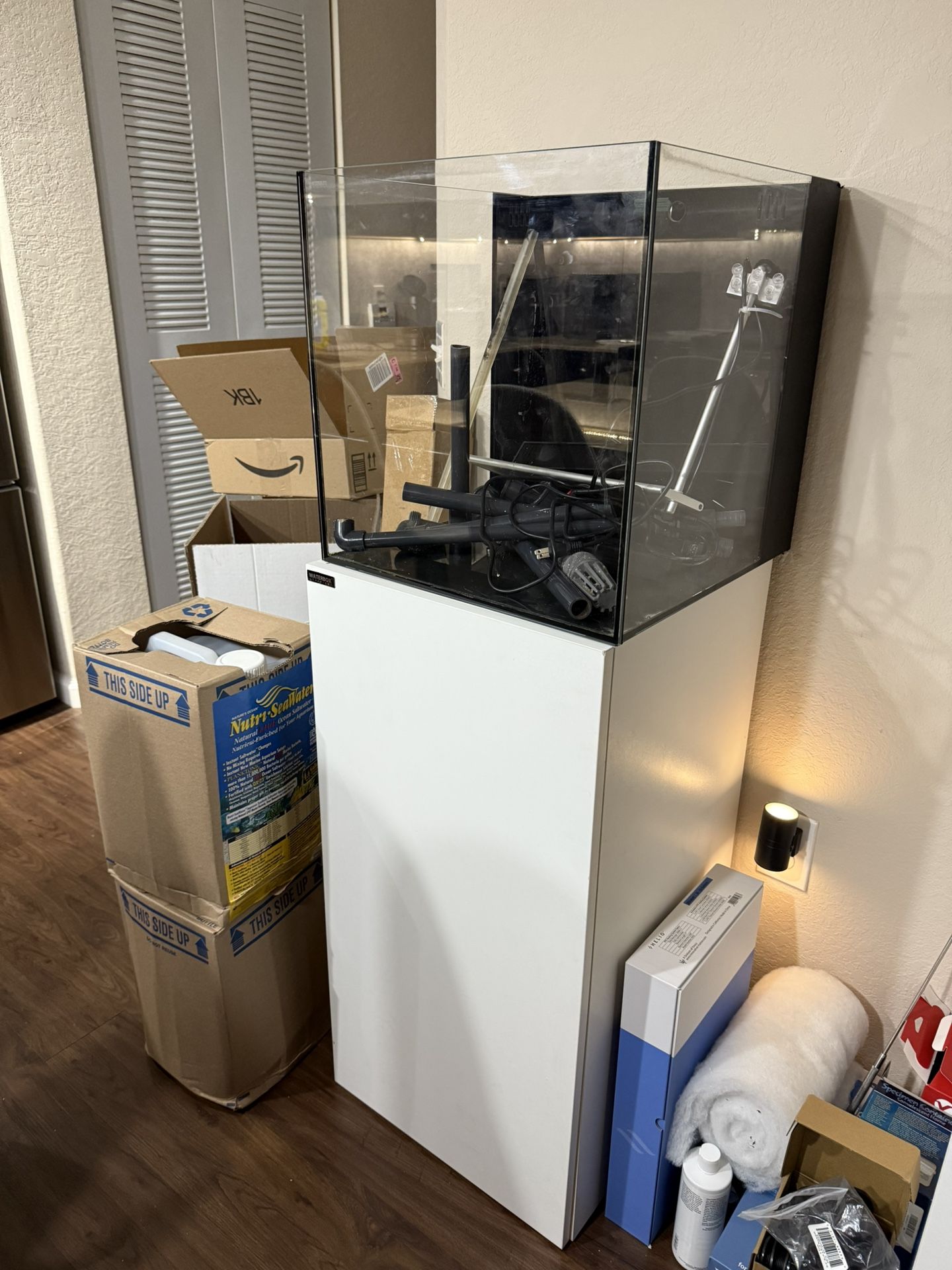 Used Waterbox x Marine 35.1 Reef Tank